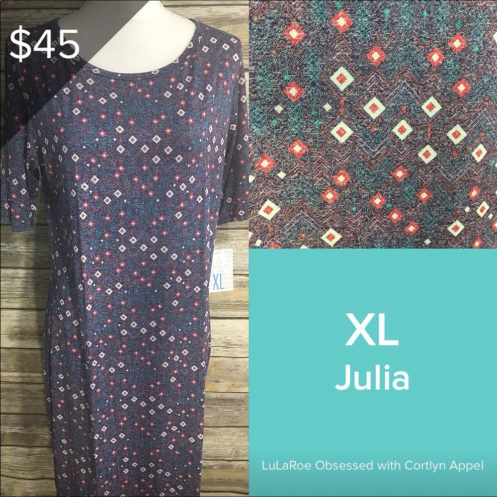 LuLaRoe Julia 3 Quarter Length Dress